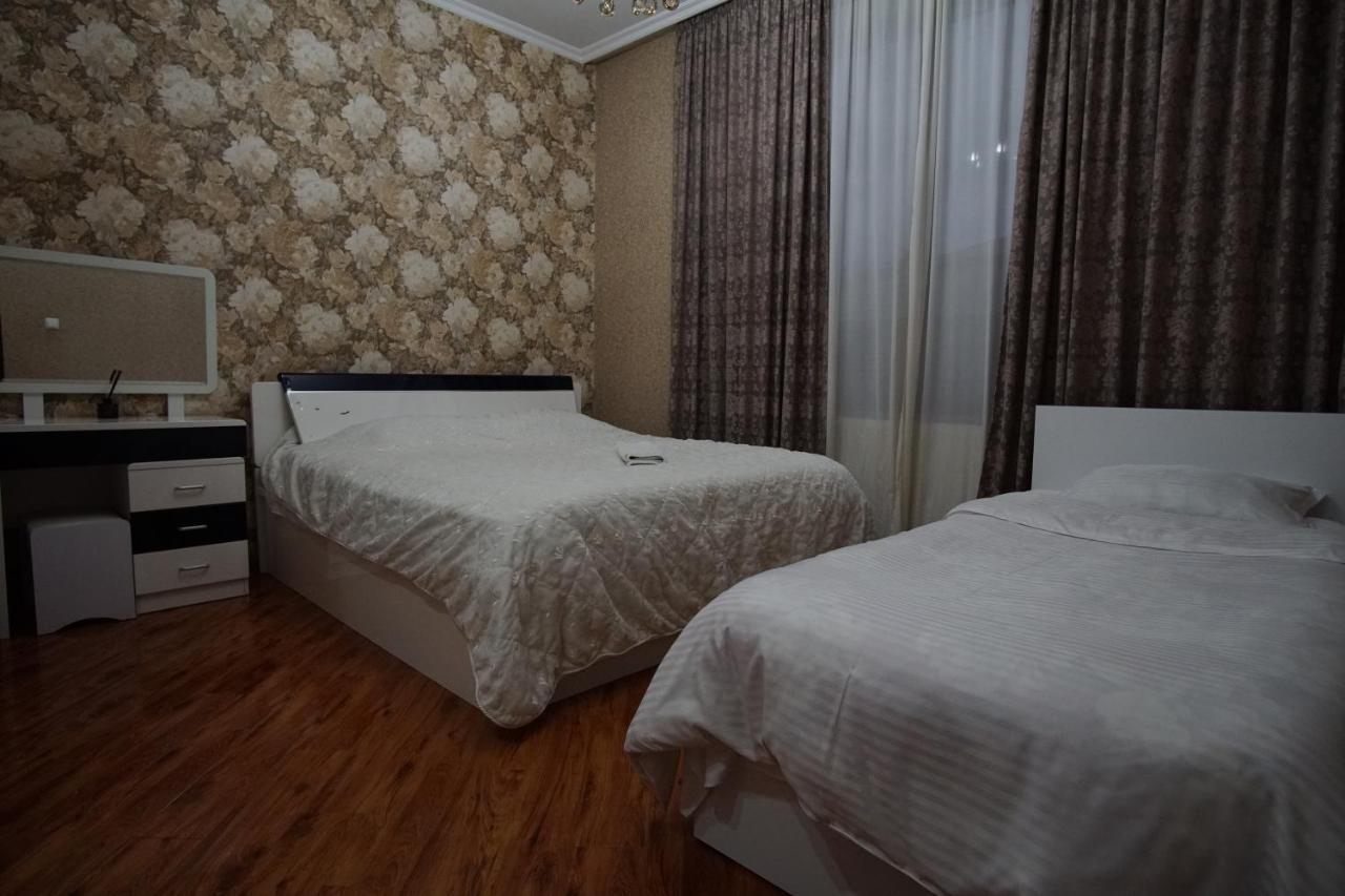 Lile Hotel Telavi Kültér fotó